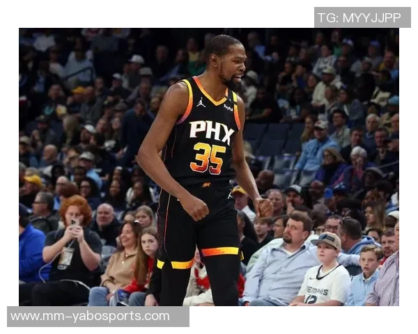 杜兰特回忆雷霆时期的多重角色扮演与球星风格的融合之路 杜兰特回忆雷霆时期的多重角色扮演与球星风格的融合之路